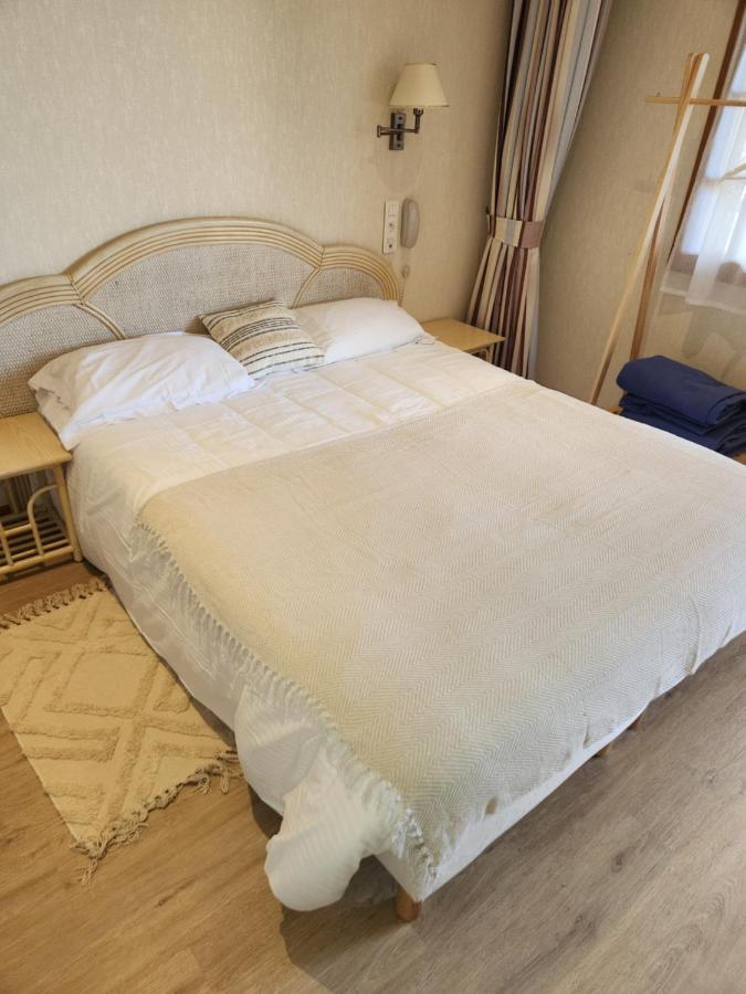Hotel Residence Normandie Conches-en-Ouche 外观 照片