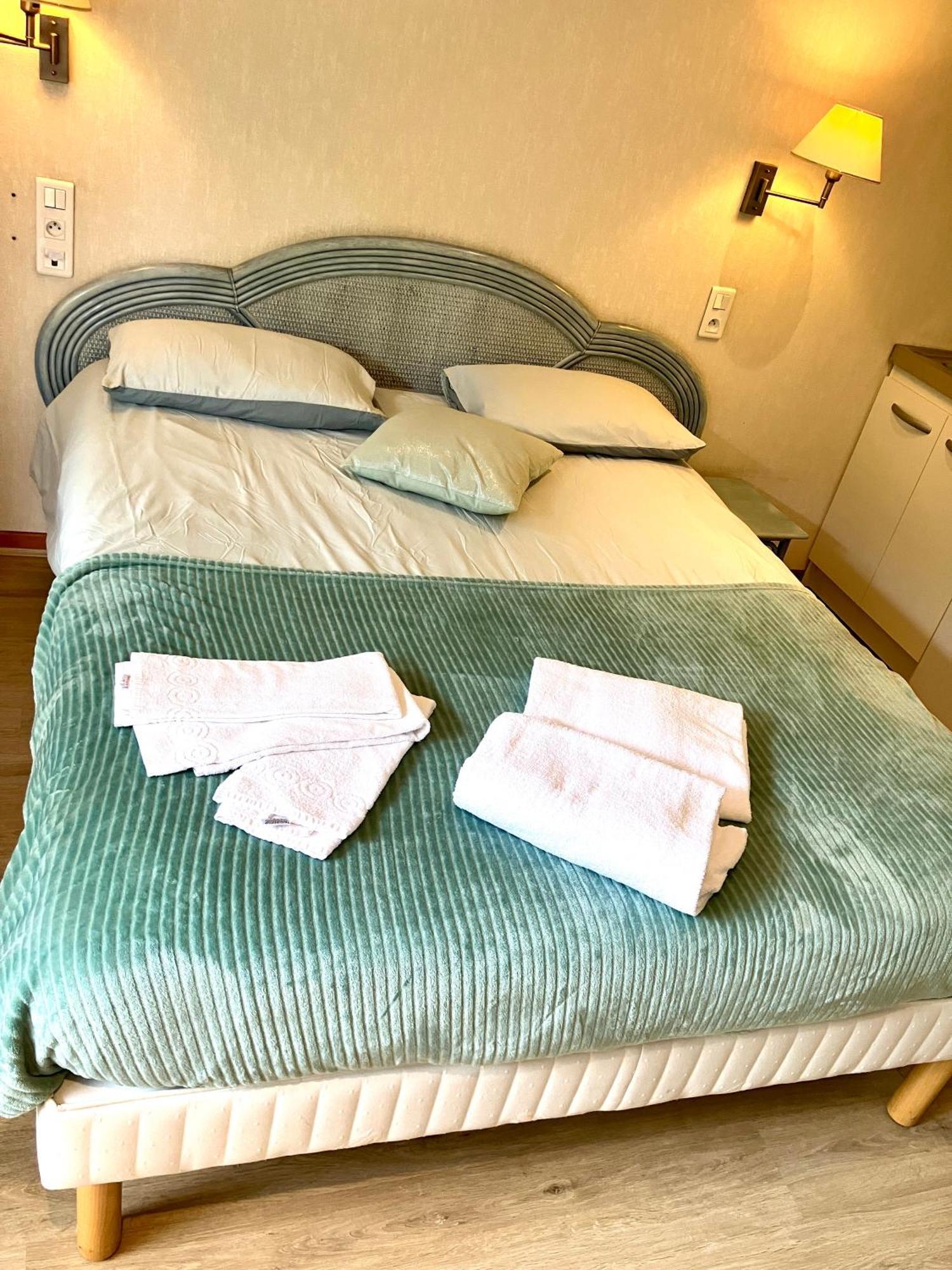 Hotel Residence Normandie Conches-en-Ouche 外观 照片